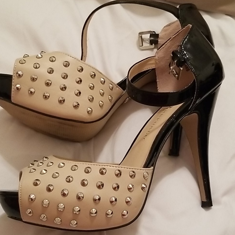 Rock Republic Studded Heels size 9.5
